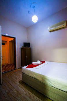 Cicek Palas Otel Измир Екстериор снимка